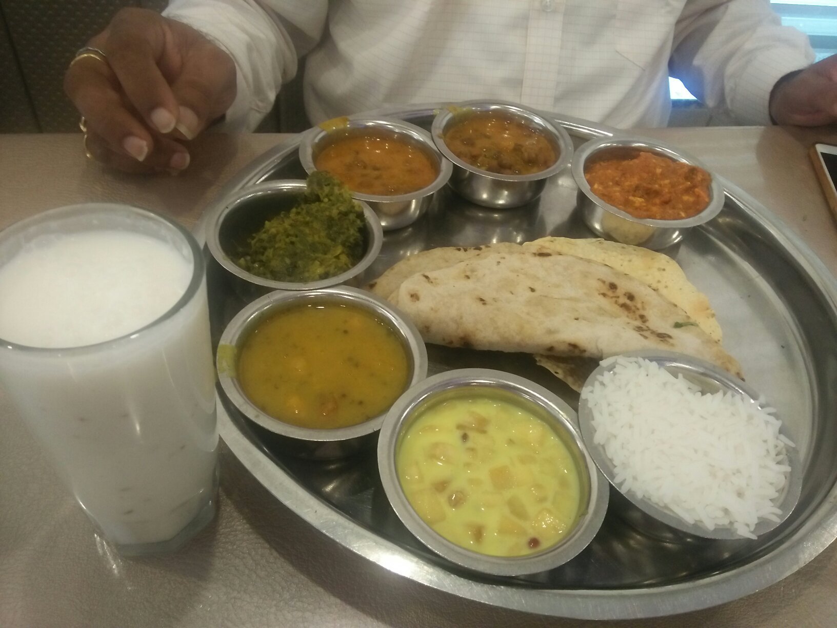 Pishori dining experience